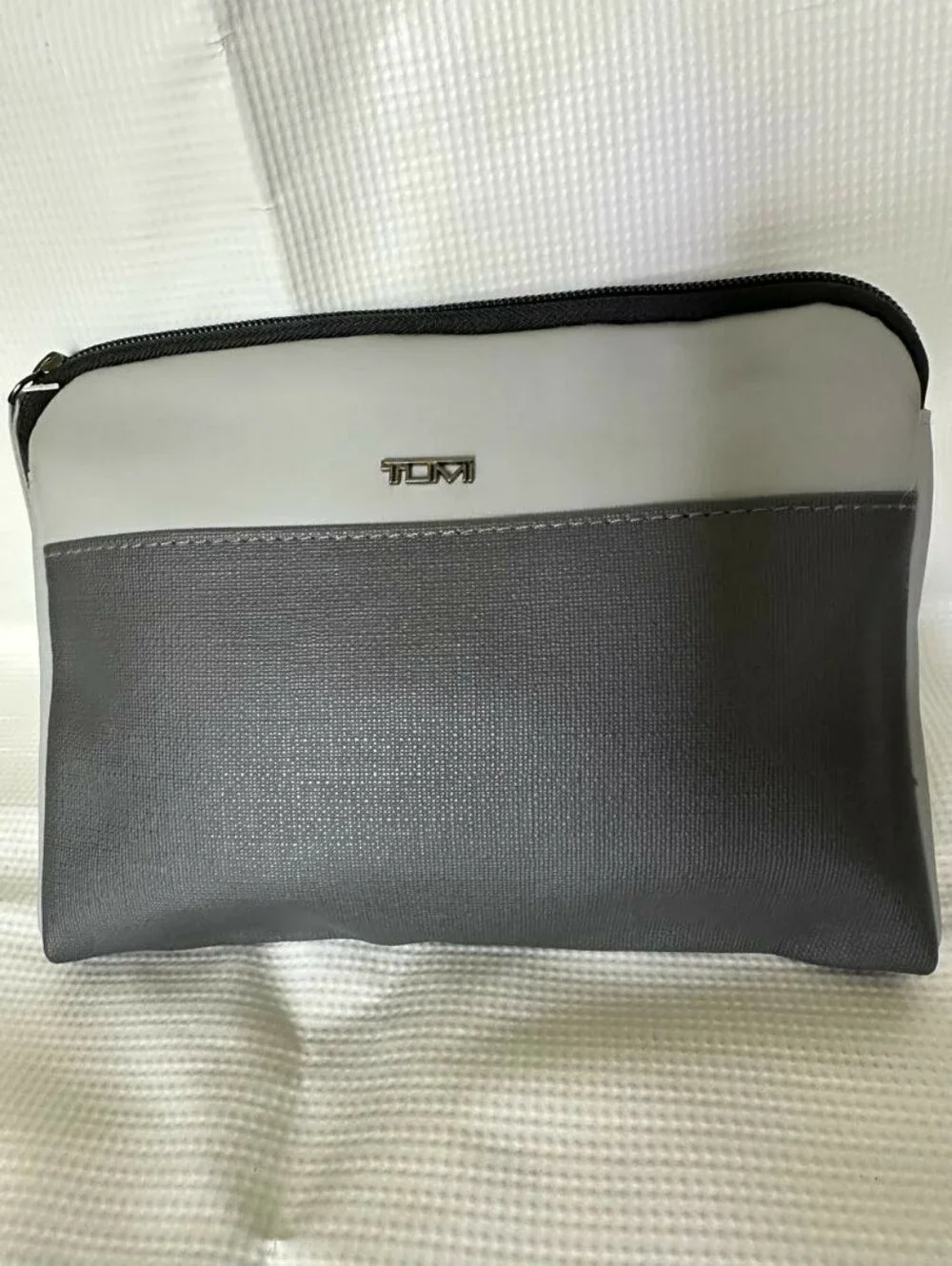 Tumi For Delta Soft Zippered Travel Toiletry Pouch Case Only Grey Two Tone